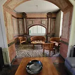 Le Pavillon De L'intemporelle De Bigorre