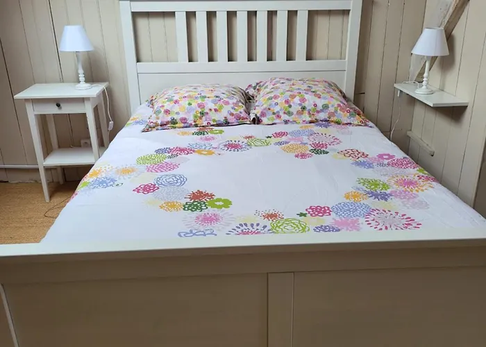 Le Pavillon De L'intemporelle De Bigorre 펜션 *